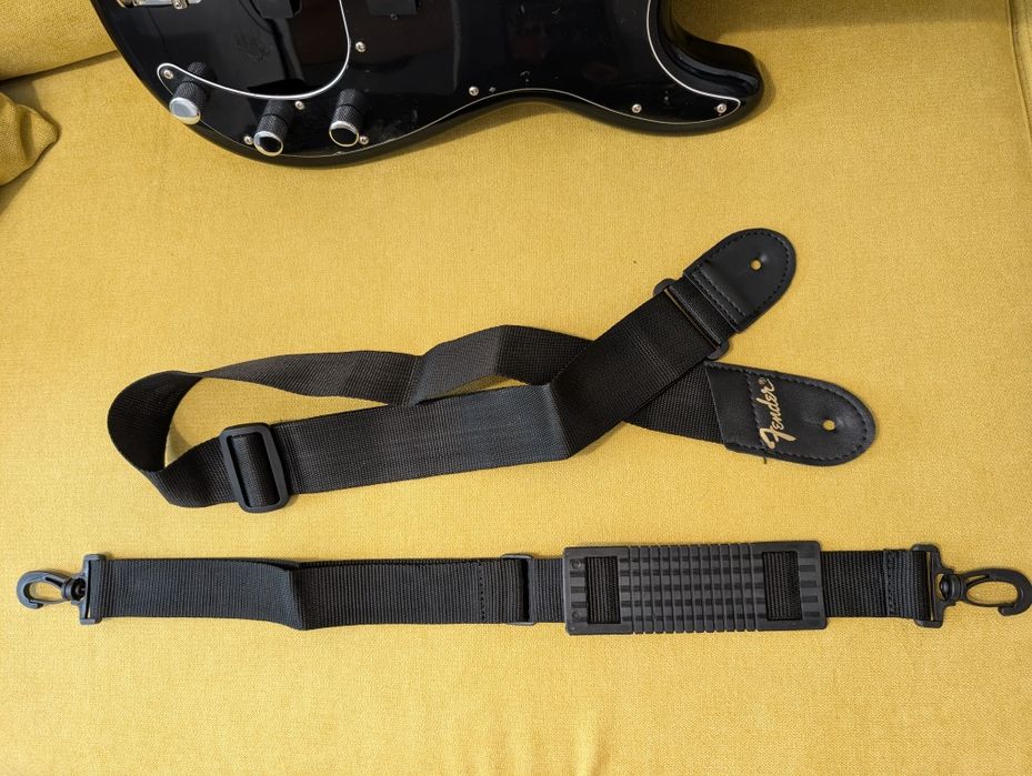 Set Squier Precision Bass by Fender