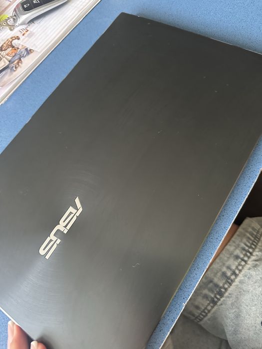 Продам ZenBook 14