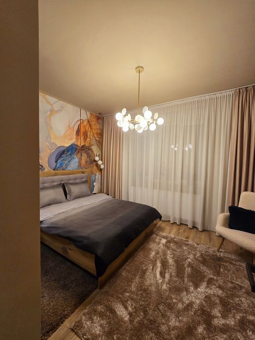 Vând casă zonă centrală