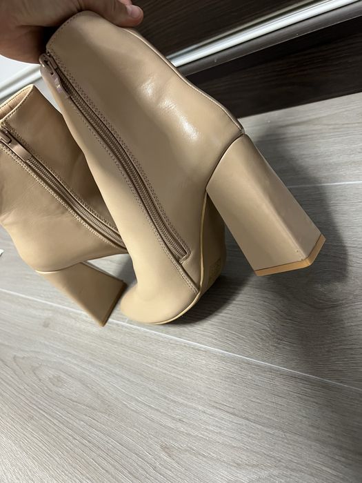 Pantofi marimea 37