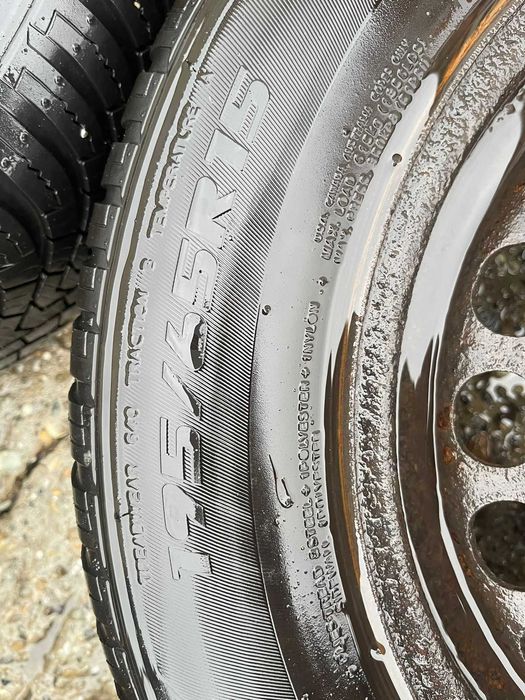 Anvelope de iarna 195 65 R15 Laufenn jante tabla 5x112