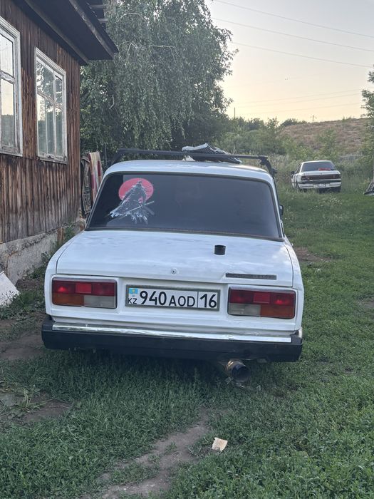 Продам ваз 2107