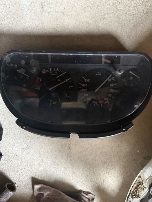 Продам шиток прибор бмв е39