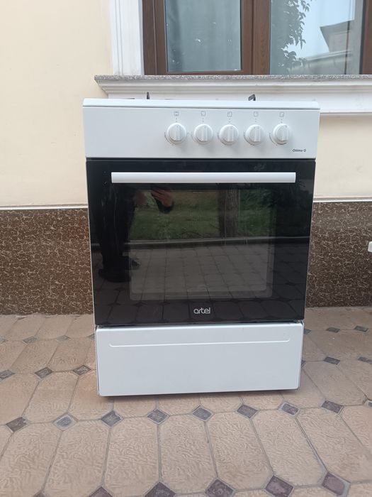Artel Газ плита сотилади