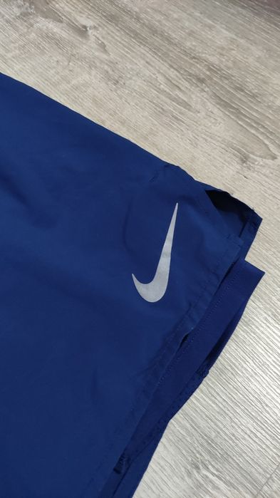 Nike size S шорти