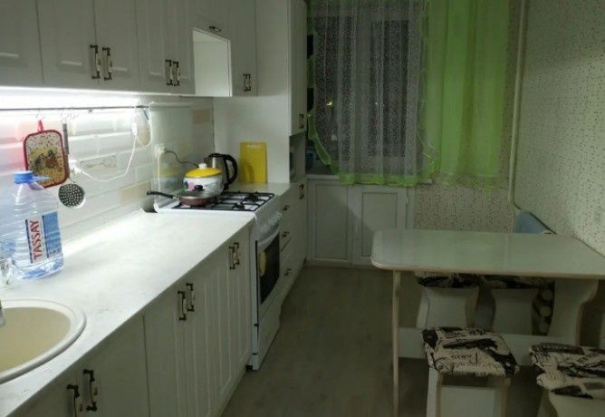 Ресторан Континент 12 тыс в сутки