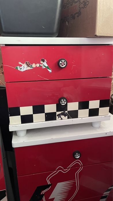 Спальный гарнитур (детский)