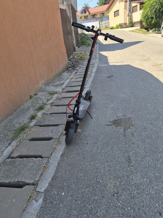 Trotinetă electrică Siver 30 km/h – roată plină spate