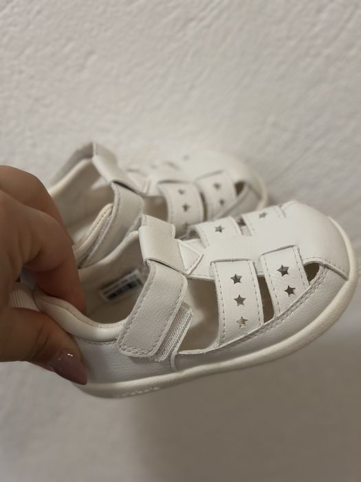 Обувки за бебе момче 18/19/20 номер