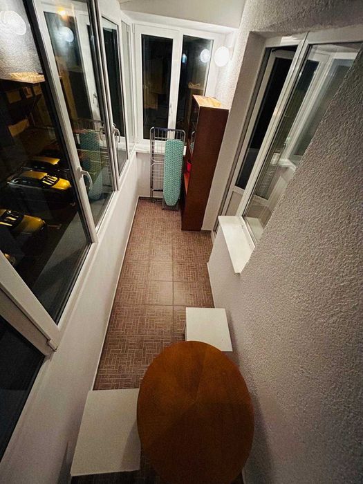 Apartament cu doua camere ultracentral - Mai multe