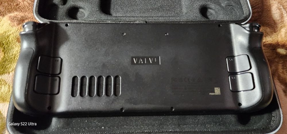 Продам Steam Deck на 1TB