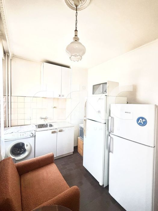 Продава се Едностаен апартамент в София, Дружба 2 - 51 кв.м за 1345 €/кв.м - Снимка #2