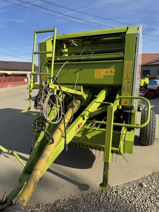 Balotiera/presa balotat/balot rotund 120/120 Claas 46