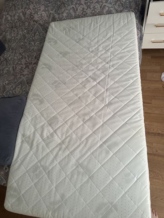 Продается детсктй матрас