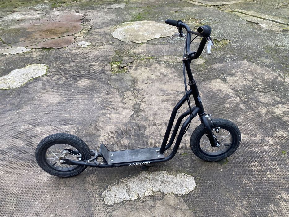 trotineta 6-12 ani frâne foarte bune FARA TRANSPORT