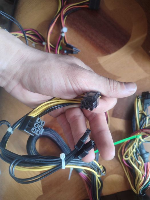 Продаю Блоки питания 550W