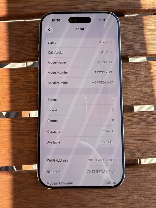 Нов! iPhone Air 256GB Sky Blue 100% Battery