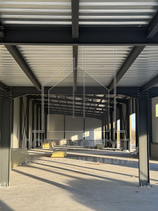 Пром. помещение в Пловдив, област-с.Марково площ 2320 цена 2280000