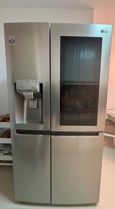 Frigider LG side by side