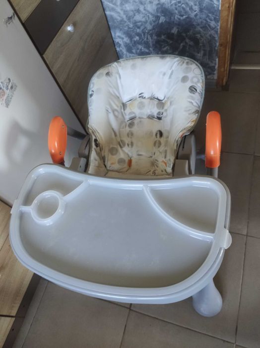 Столче за хранене