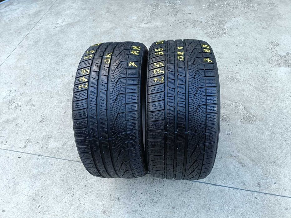 Doua anvelope iarna 275 35 20 pirelli sottozero 2 profil de 7 nmm