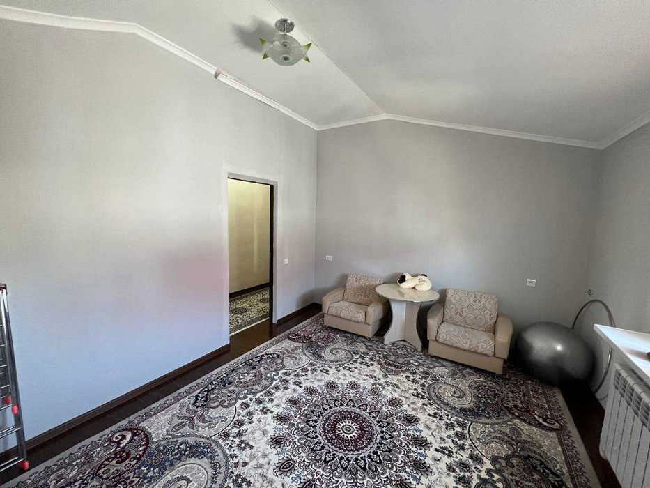 Уй барча жихозлари бн сотилади