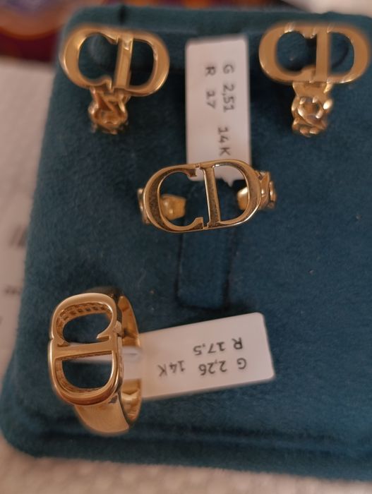 Золотая кольцо Итальянский бренд Christian Dior, производство Турция