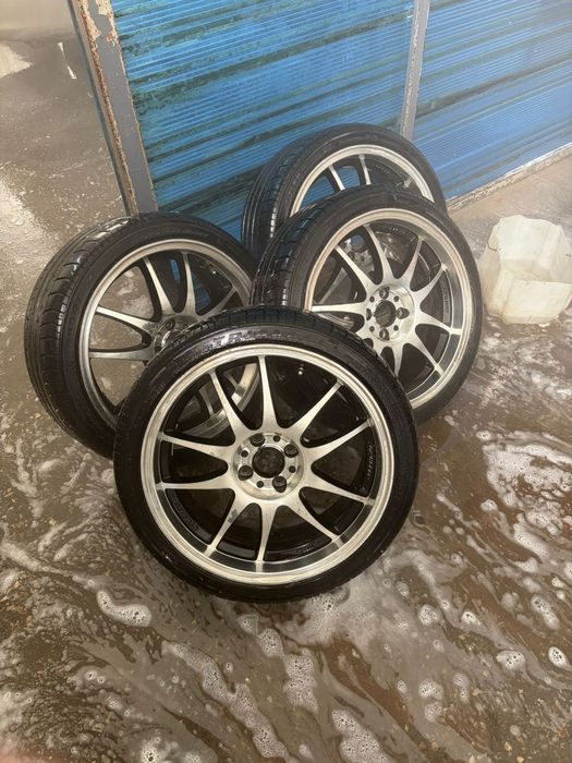 Диски с шинами в сборе