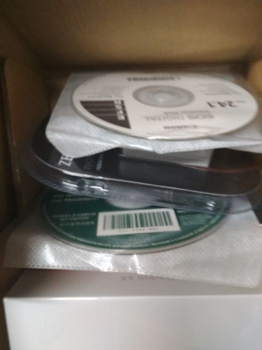 Фотоаппарат canon EOC 600D