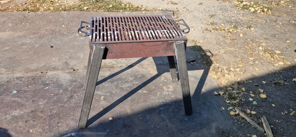 Gratar din tabla de 6 mm decupat pe laser calitate superioara