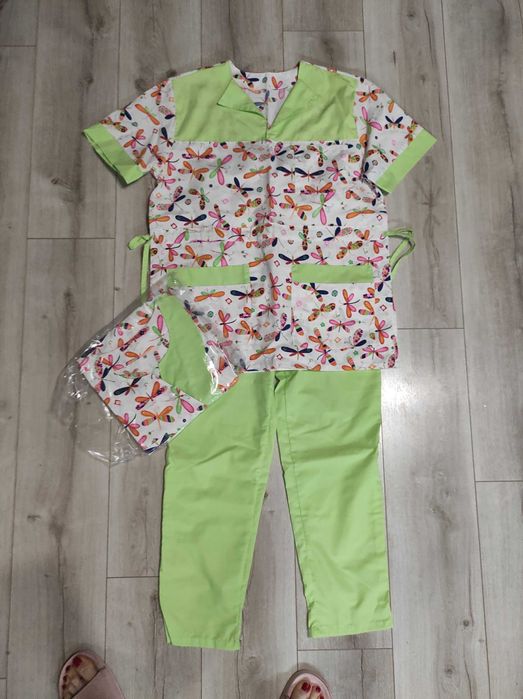 Работно медицинско облекло