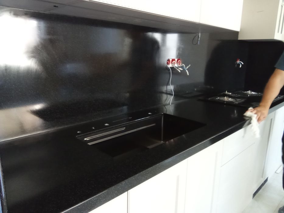 Столешница из искусственного камня