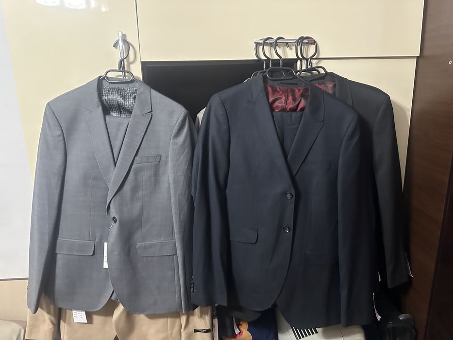 Vand sacouri diferite modele