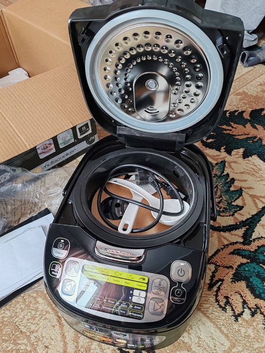 Продам новую мультиварку