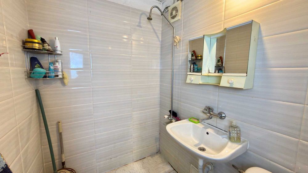 Продава се Двустаен апартамент в София, Люлин 5 - 63 кв.м за 2223 €/кв.м - Снимка #3