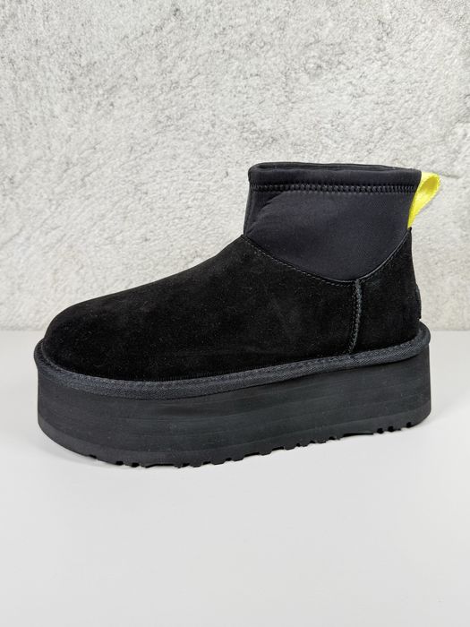 UGG Classic Mini Dipper Black