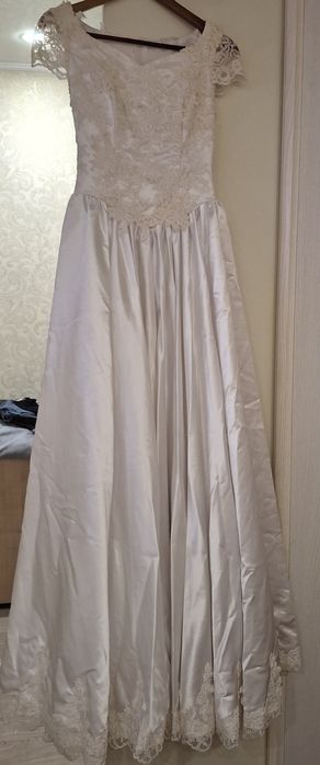 Продам свадебное платье