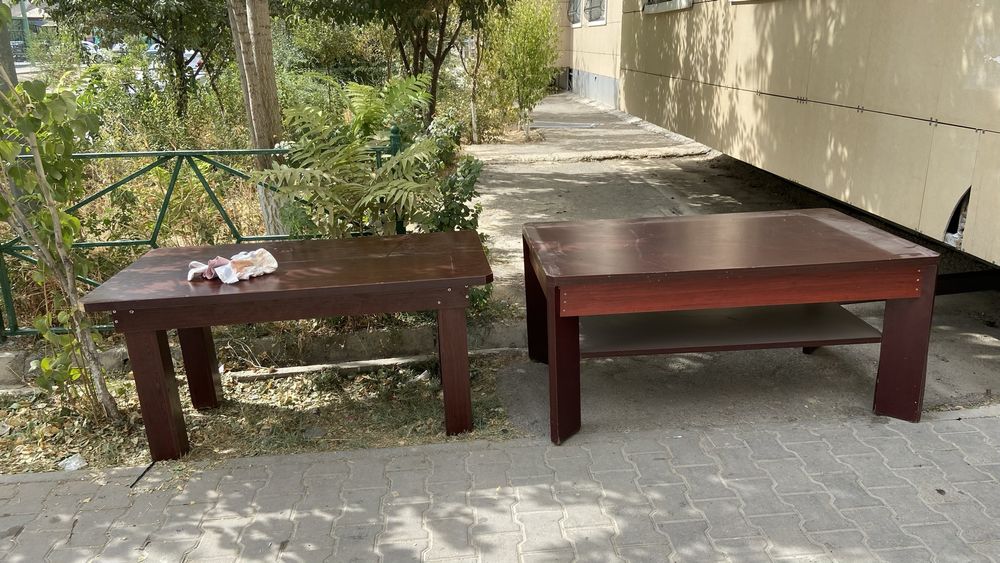 Стол,парта,кухонный стул