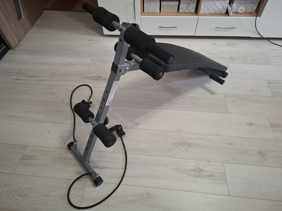 Banca de exerciții - tonifiere, musculatura, slăbire