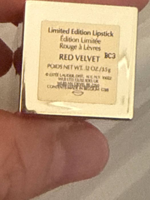 Помада Red velvet