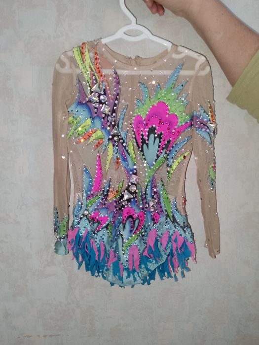 Купальник для художественной гимнастики