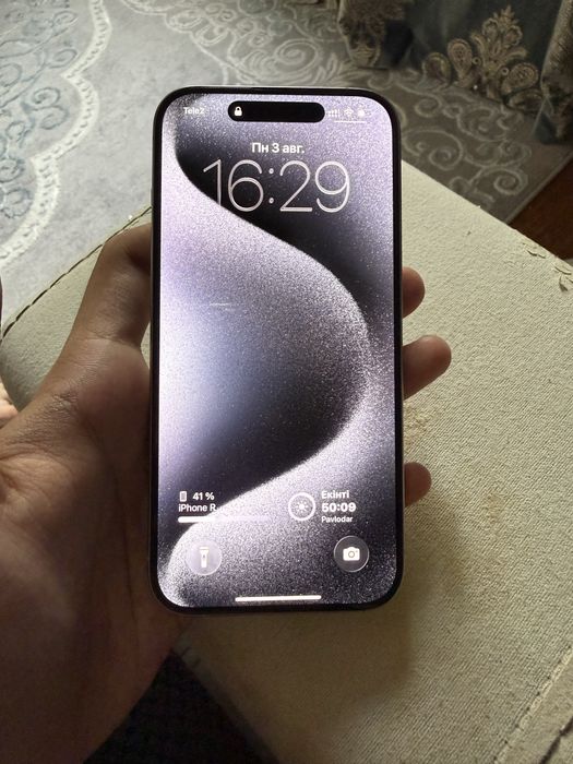 IPhone 15 pro 128 белый титан