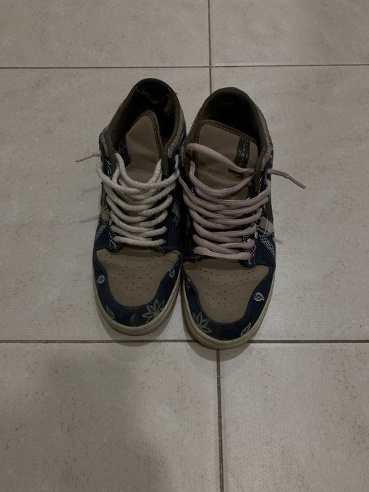 Nike Dunk SB Travis Scott