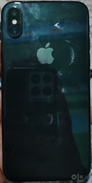 IPhone x rangi qora