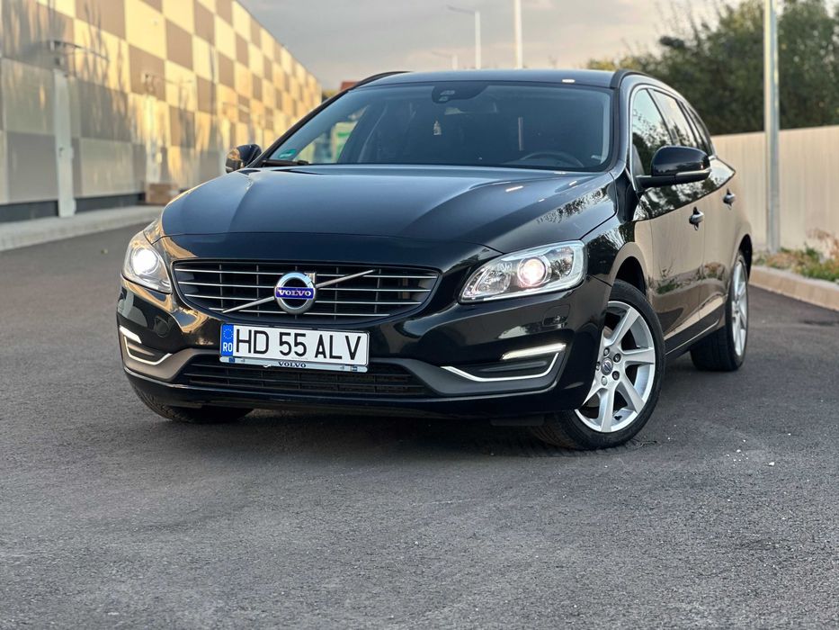 VOLVO V60 2016 — imagine 29
