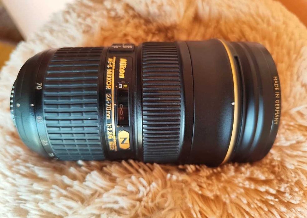 Obiectiv  Nikon