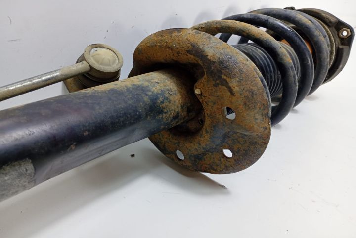 Telescop  cu arc dreapta fata Volkswagen VW Touran prima generatie se