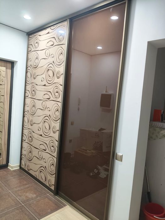 Продам раздвижные двери