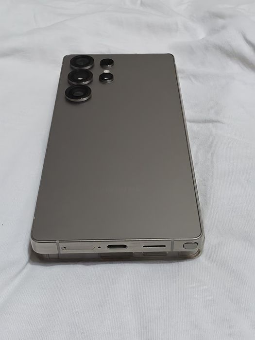 Samsung S25 ultra 12/256gb  ideal sostayana