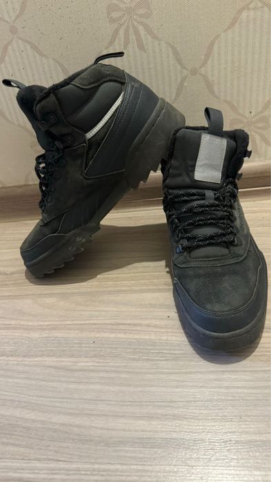 Reebok красовка демисезон размер 41.БУ.